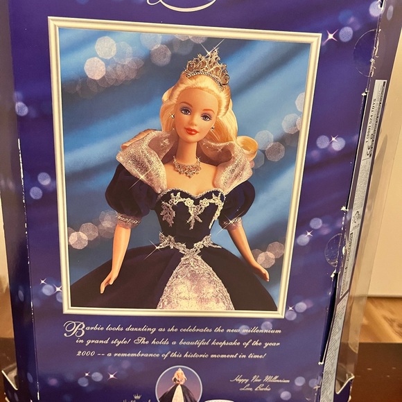 RARE 2000 millennium princess holiday Barbie Never been opened Original box - Picture 3 of 3